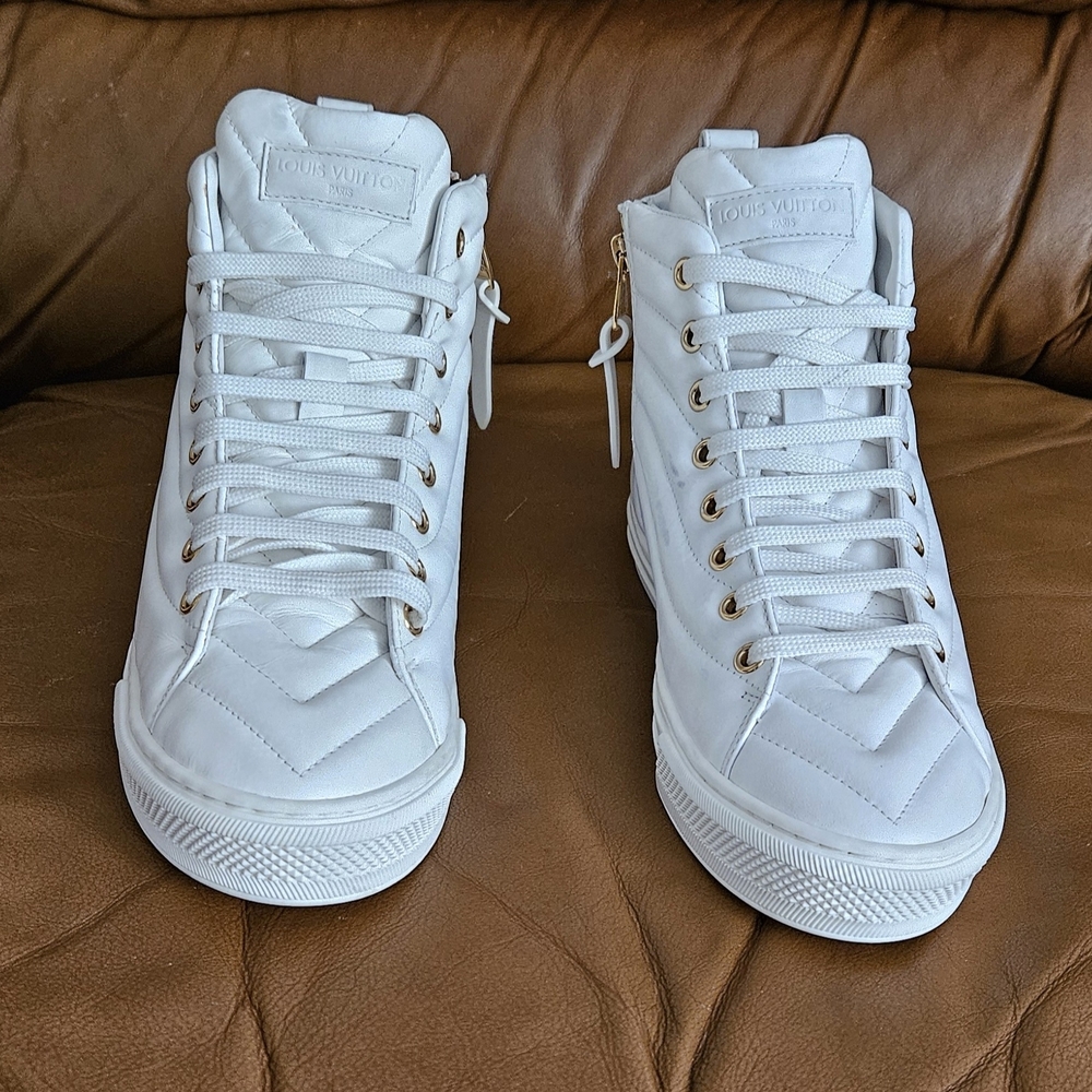 Women's Louis Vuitton White Leather Rainbow Logo Hightop Sneakers Size 6.5 US - Picture 7 of 16